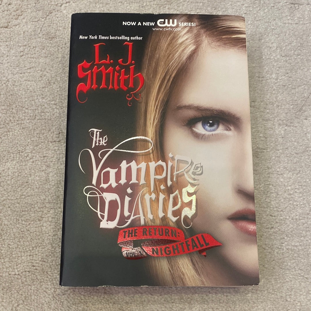 The vampire diaries the return: vol 1 nightfall