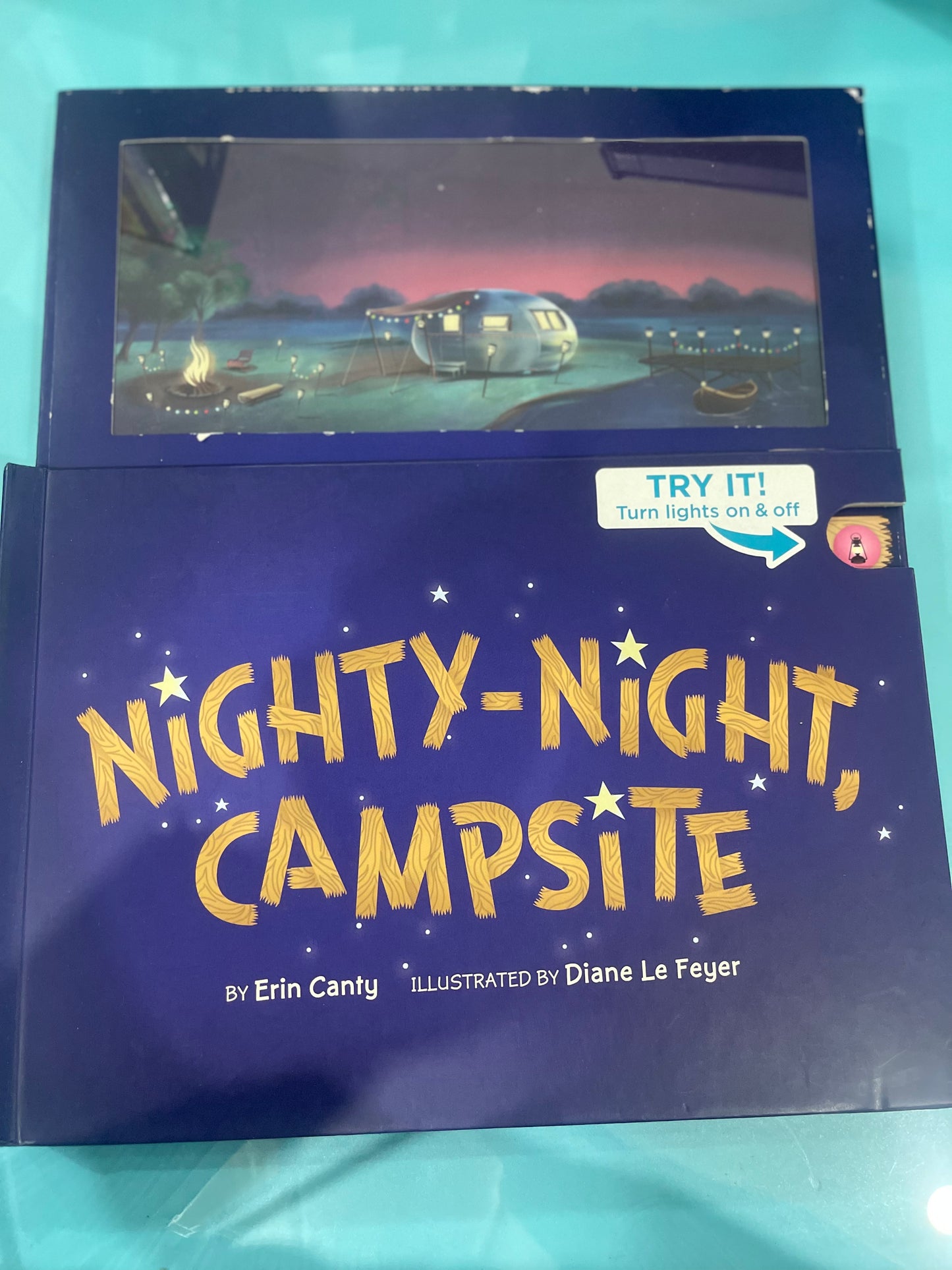 Nightly-Night, Campsite