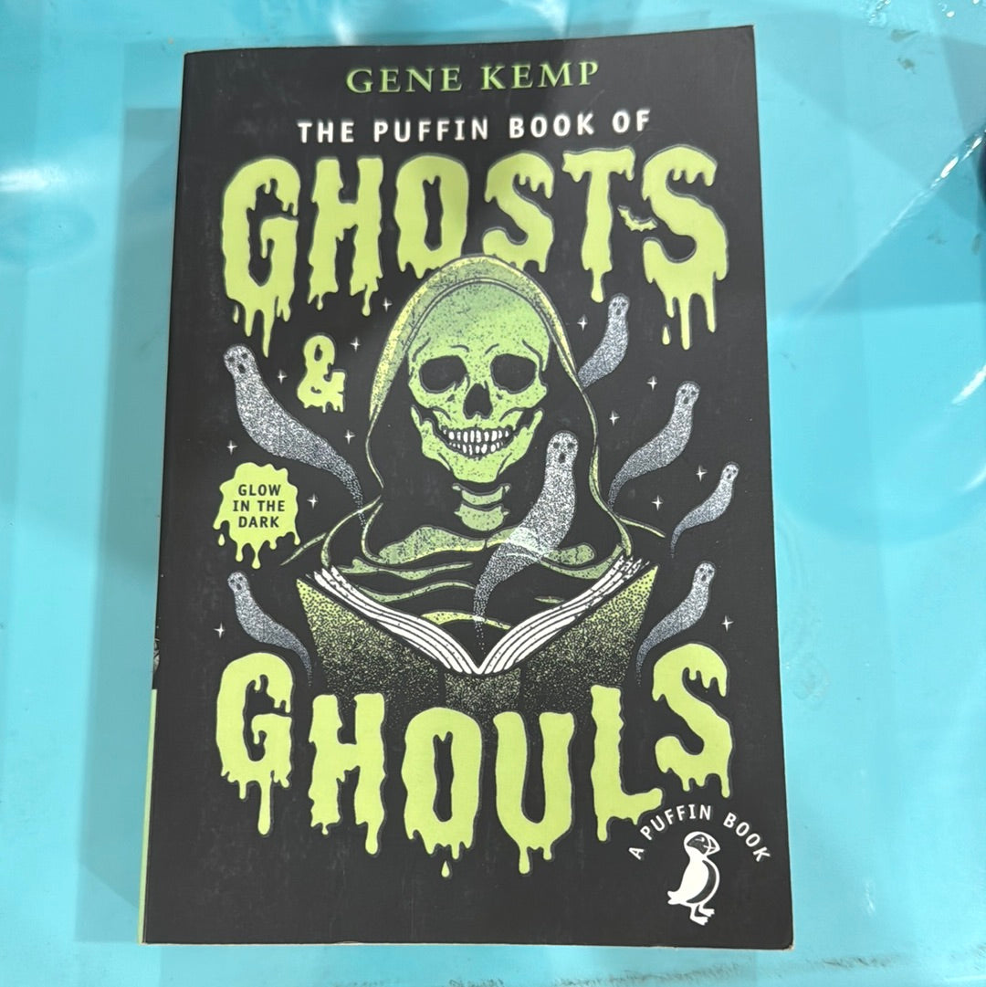 The puffin book of ghosts and ghouls