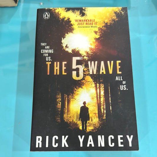 The fifth wave – Rick Yancey ￼