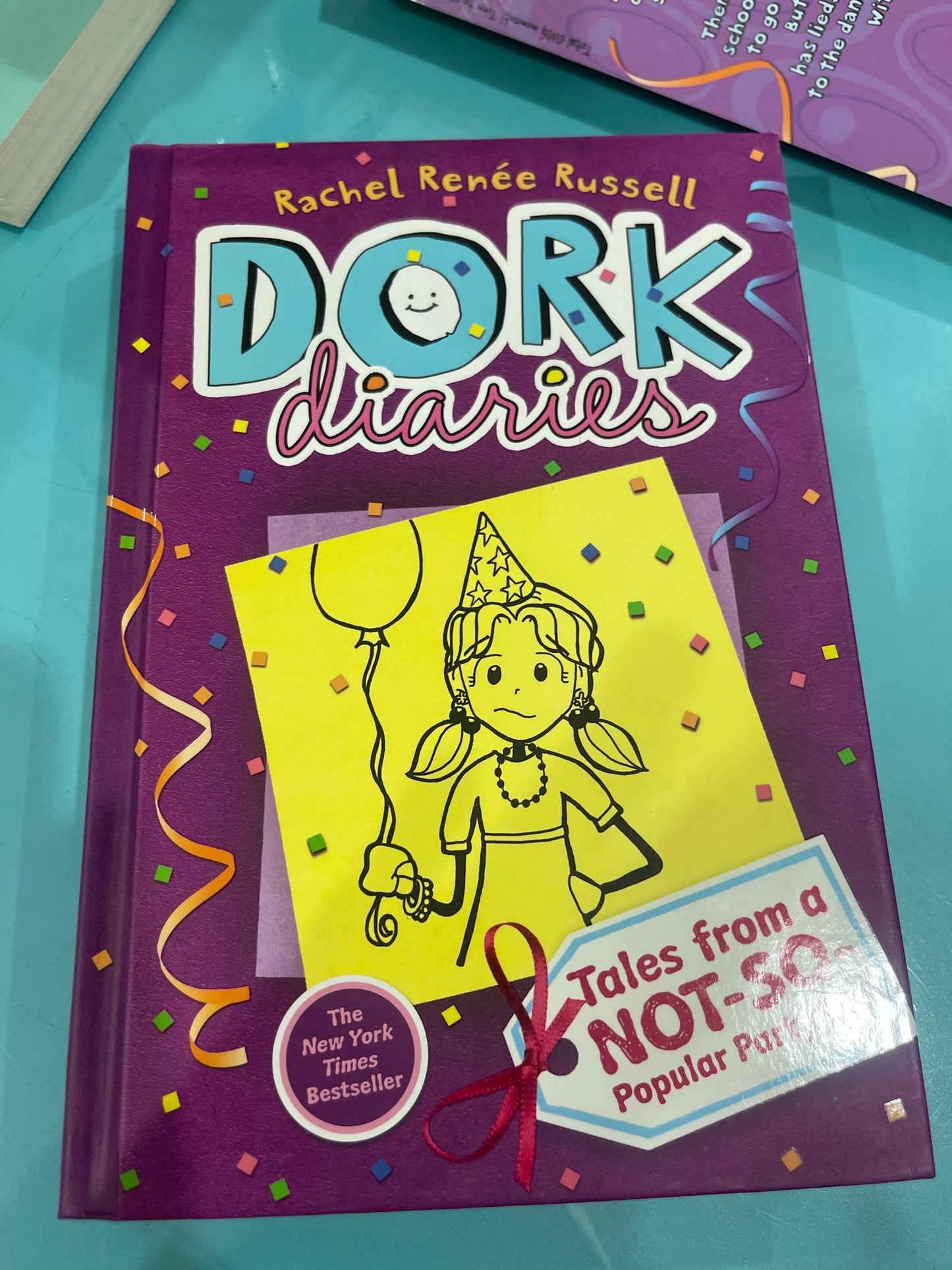 Dork diaries tales from a not so popular party girl - Rachel Renee Russell